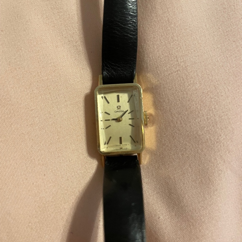 14kt vintage ladies omega watch